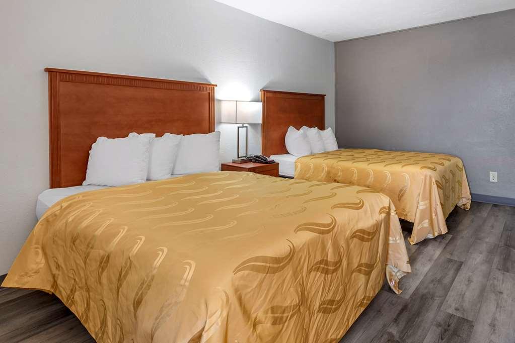 Quality Inn Fayetteville Near Fort Bragg חדר תמונה